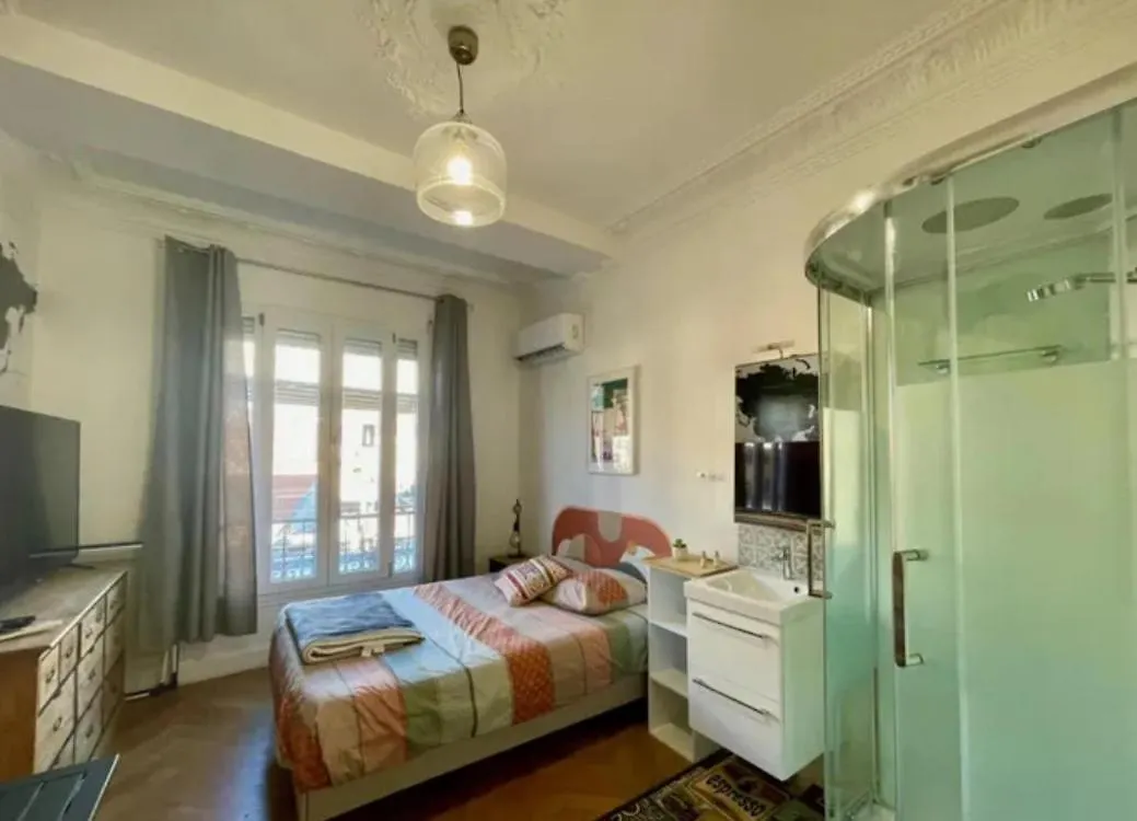 Homestay Les Chambres De Cedric Iconic Tram Gare Nice Ville Pour Personnes Calmes