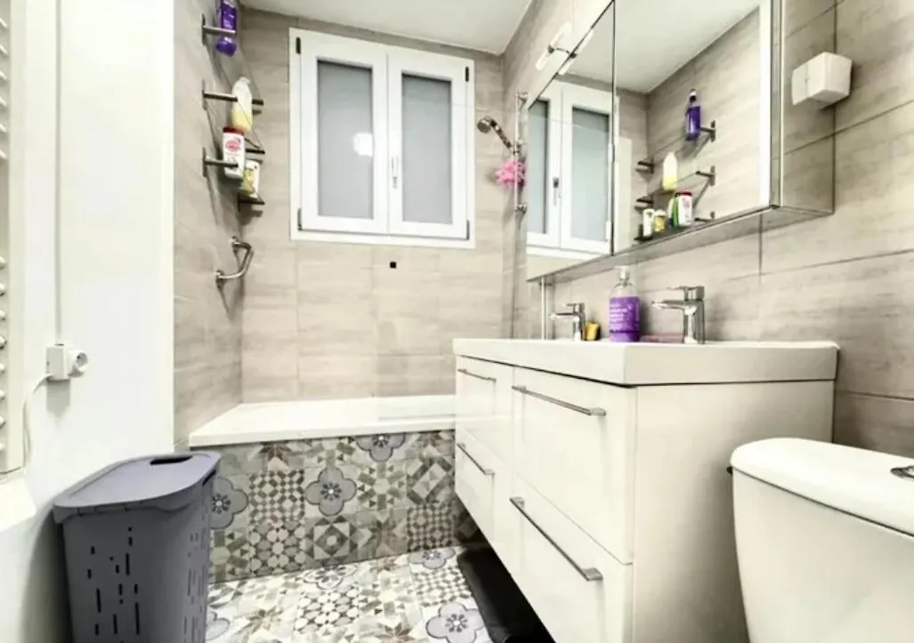 Homestay Les Chambres De Cedric Iconic Tram Gare Nice Ville Pour Personnes Calmes