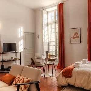 Superbe De Charme A 10mn De Saint-remy Apartamento